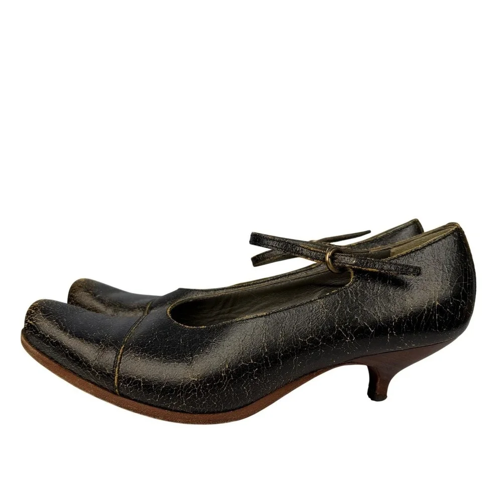 Vintage 2001 MIU MIU‎ Size 37 Black Crackle Leather Mary Janes Kitten Heels Y2K